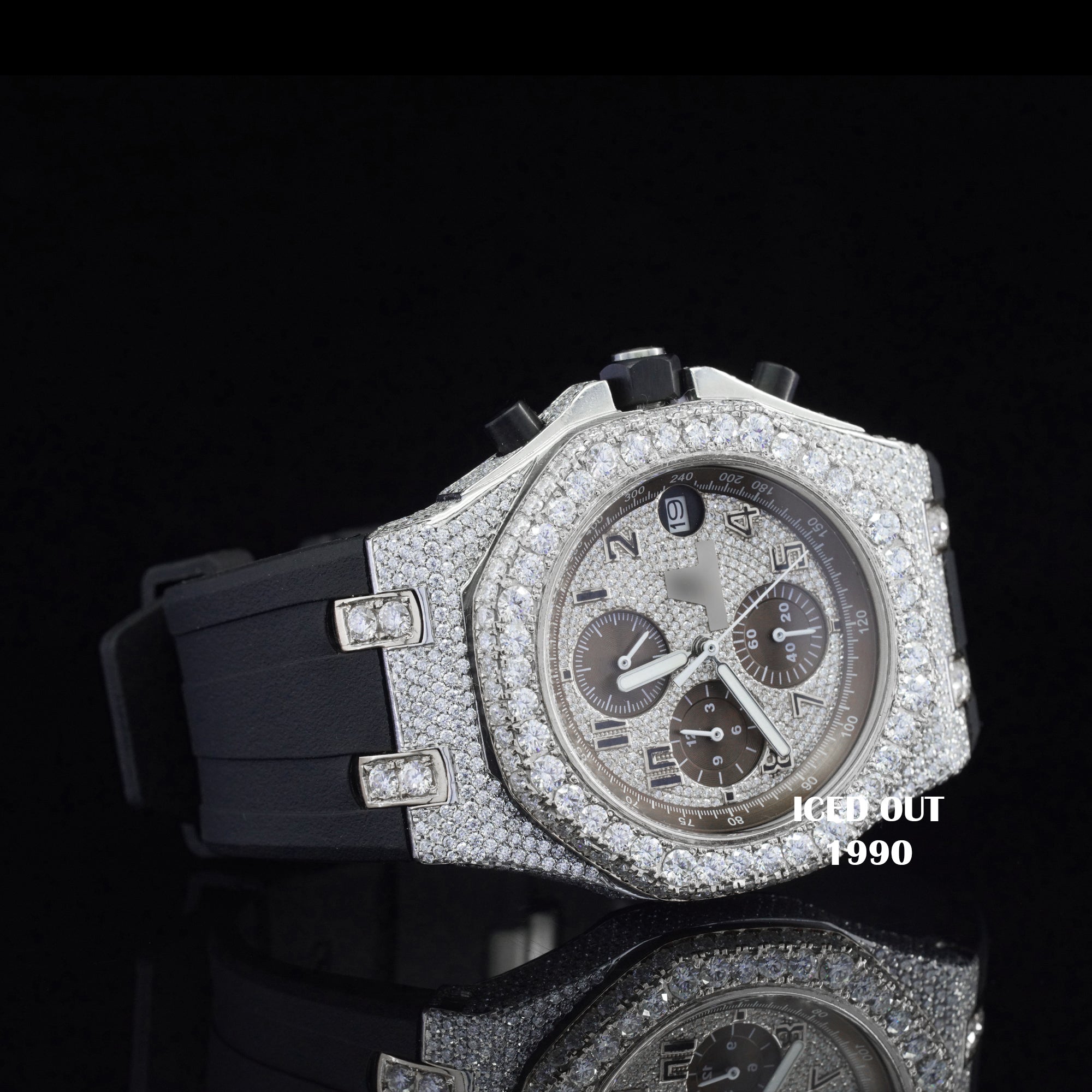 Amazing Moissanite Diamond Fully Iced Out Black Color Rubber Belt Automatic Wrist Watch For Men