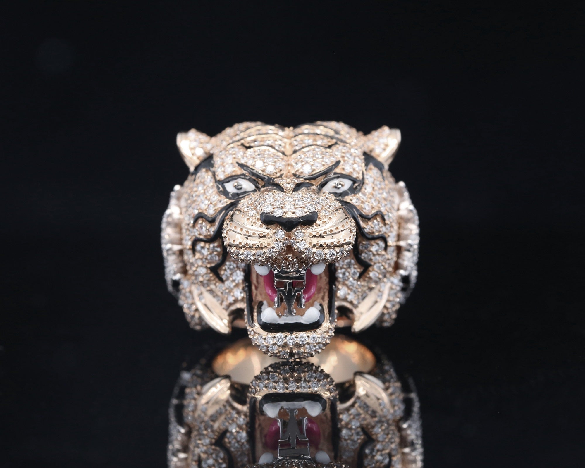 Luxuries Moissanite Ring Hip Hop Iced Out Tiger Ring