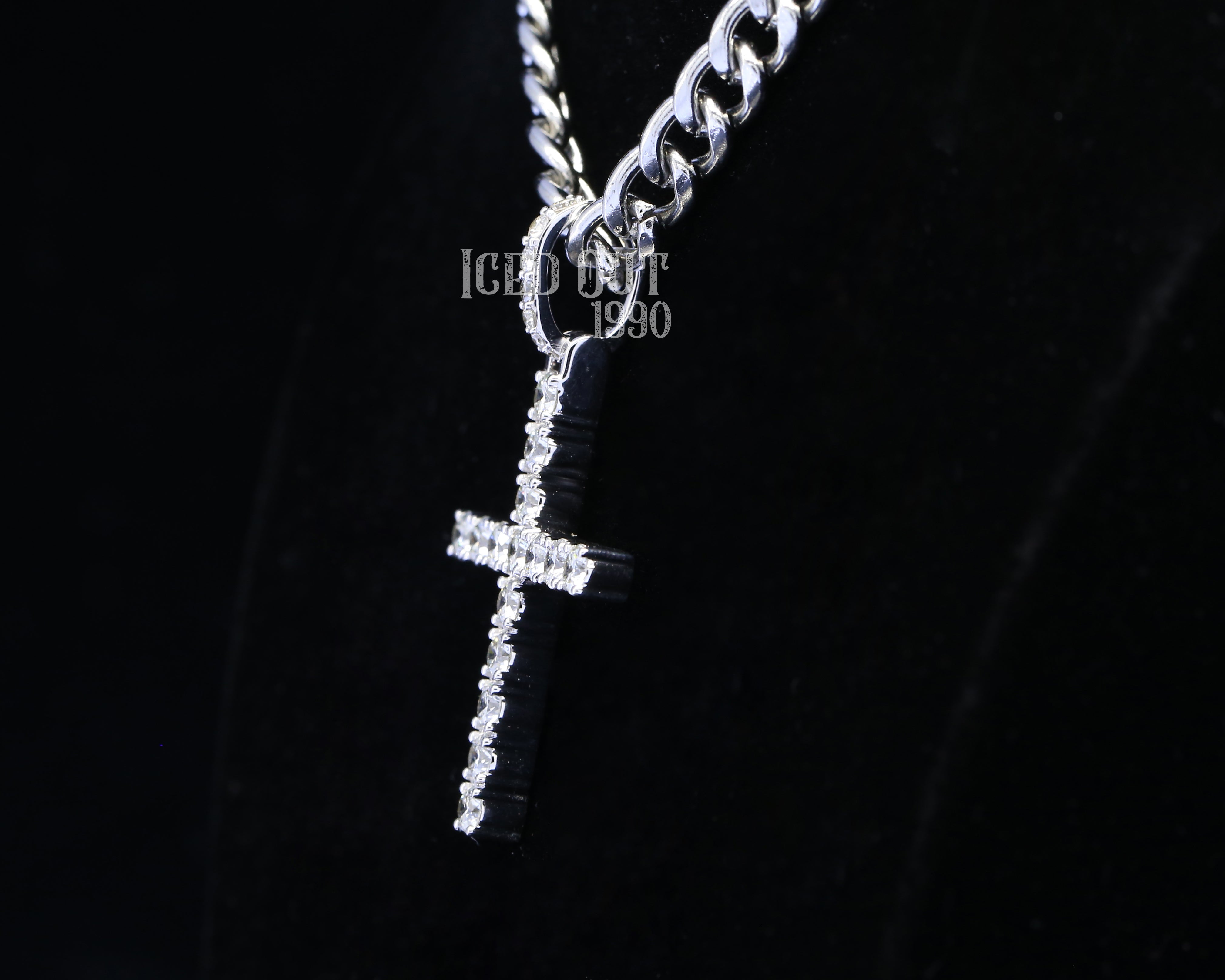 Round Cut Moissanite Cross Pendant