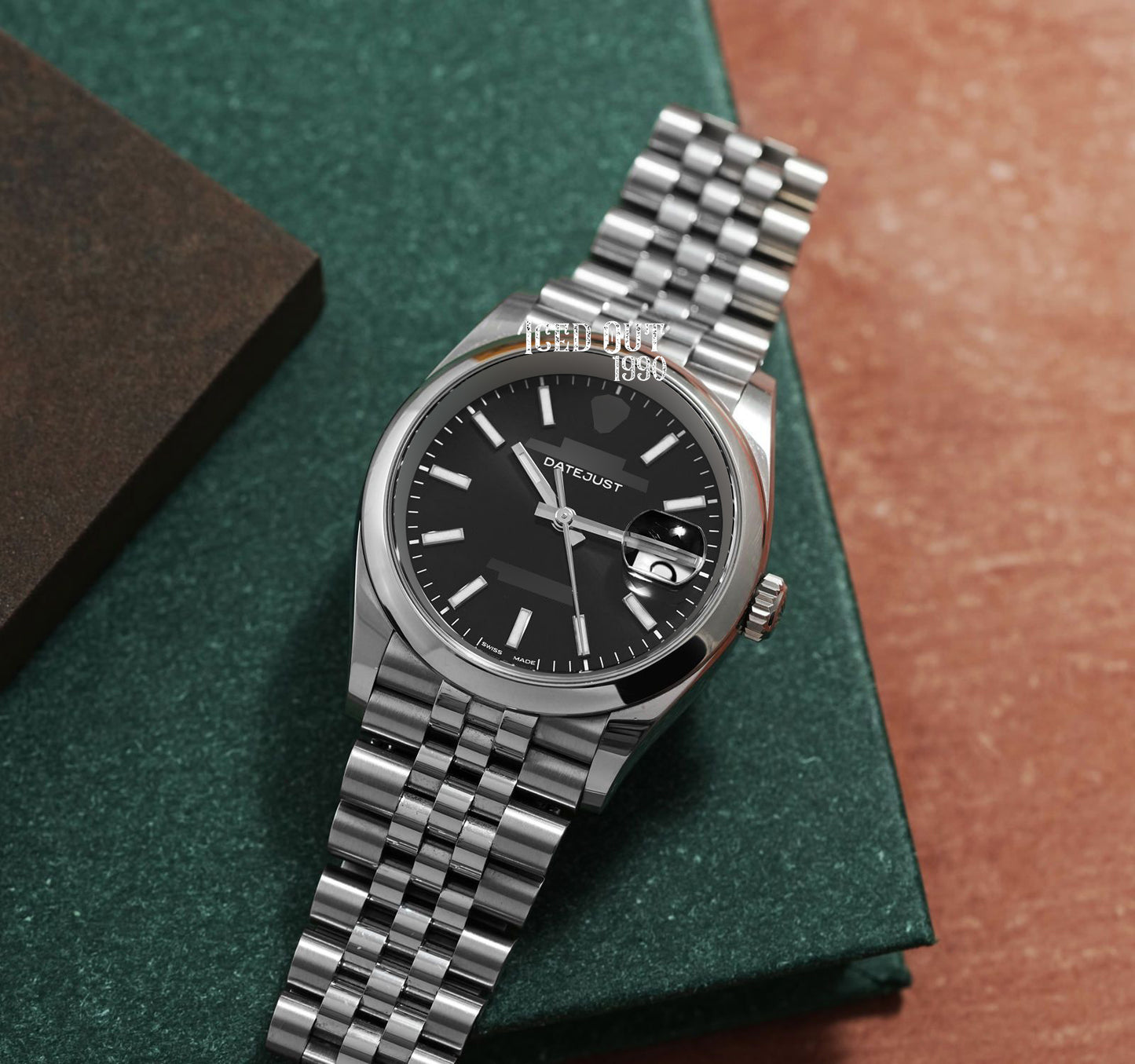 Stainless Steel Sapphire Crystal Glass Premium Men's Watch